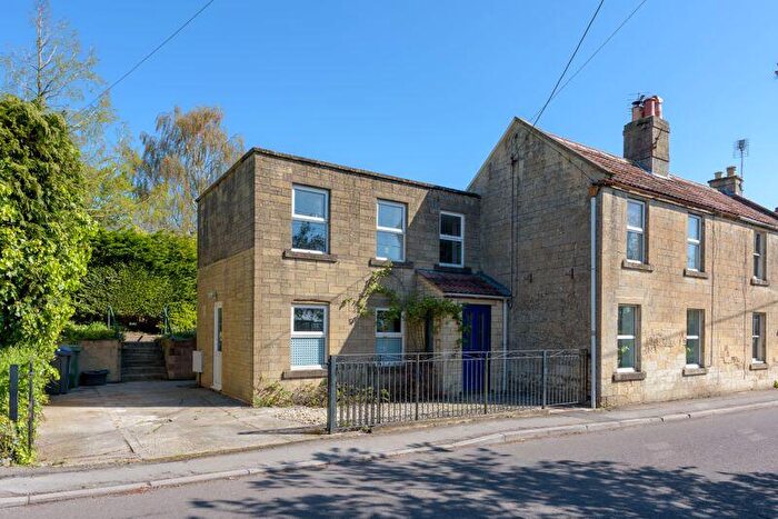 4 Bedroom Semi-Detached House For Sale In Lower Westwood, BA15