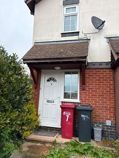 1 Bedroom Maisonette To Rent In Scarborough Way, Slough, Berkshire, SL1