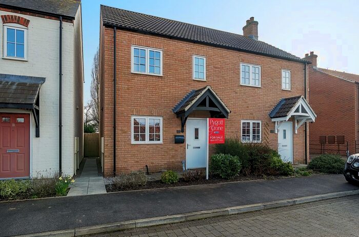2 Bedroom Semi-Detached House For Sale In Abbots Way, Scothern, Lincoln, LN2