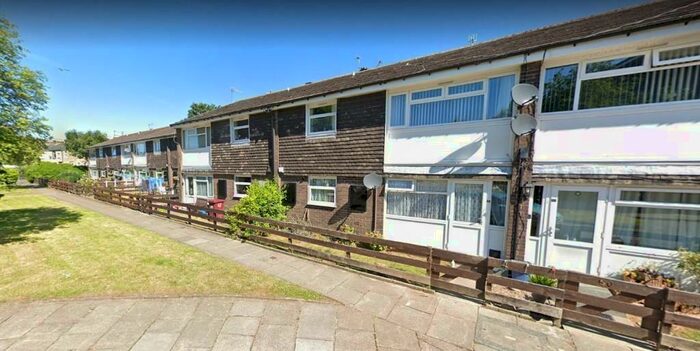 2 Bedroom Flat To Rent In Lower Tentre, Burnley, Lancashire, BB11