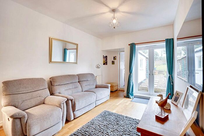 4 Bedroom Detached House For Sale In New Cheveley Road, Newmarket, CB8