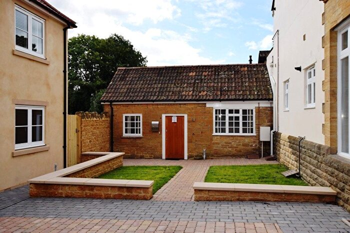 1 Bedroom Flat To Rent In Red Cedar Court, Yeovil, Somerset, BA20