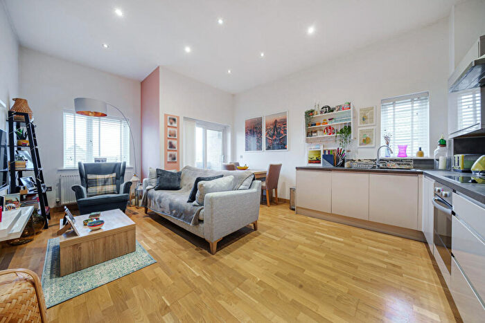 2 Bedroom Apartment To Rent In Salisbury Road, Dartford, DA2