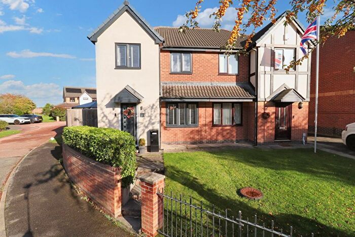 3 Bedroom Semi Detached House For Sale In Applegarth, Coulby Newham, Middlesbrough, TS8