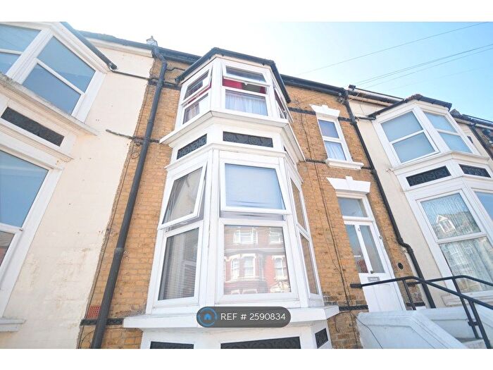 1 Bedroom Flat To Rent In Station Road, Margate, CT9