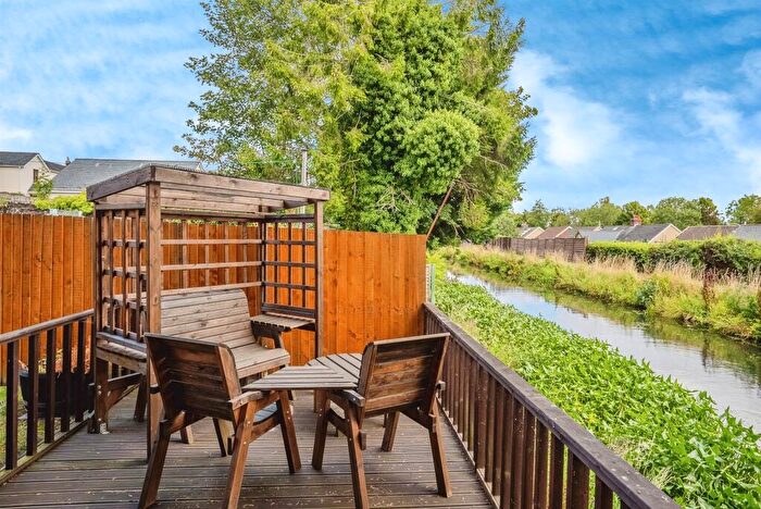 3 Bedroom Terraced House For Sale In Commercial Street, Griffithstown, Pontypool, NP4