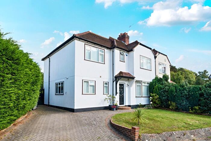4 Bedroom Semi-Detached House For Sale In Lakeside Drive, Bromley Common, Kent, BR2