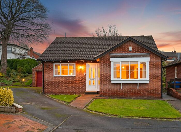 3 Bedroom Detached Bungalow For Sale In Fair View, Brockwell, S40