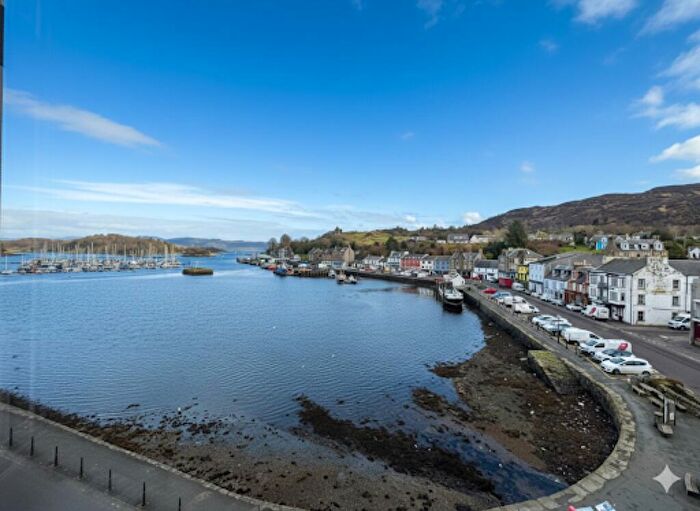 2 Bedroom Apartment For Sale In Barmore Road, Tarbert, PA29