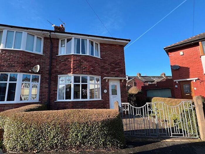2 Bedroom Semi-Detached House For Sale In South End, Broadgate, Preston, PR1