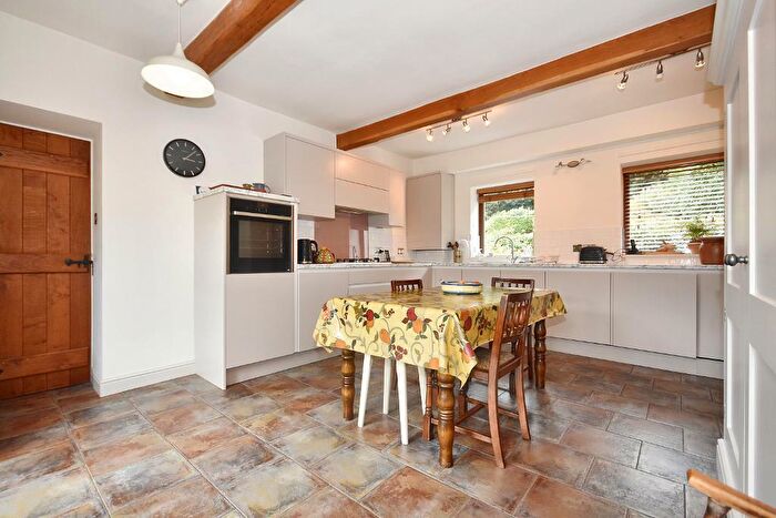 2 Bedroom Cottage For Sale In Turner Fold, Read, Lancashire, BB12