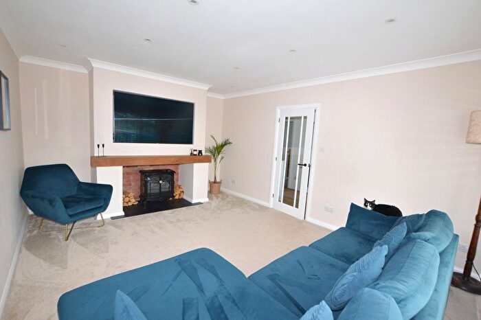 2 Bedroom Detached Bungalow For Sale In Bowerland Avenue, Watcombe Park, Torquay, Devon, TQ2