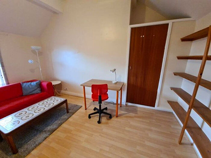 1 Bedroom House To Rent In Moorland Road, Leeds, LS6