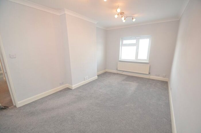 1 Bedroom Flat To Rent In Barmouth Road, Shirley, Croydon, CR0