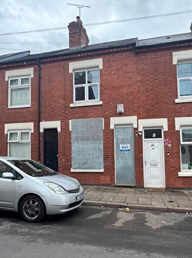2 Bedroom Terraced House For Sale In Mount Road, Spinney Hills, Leicester, LE5