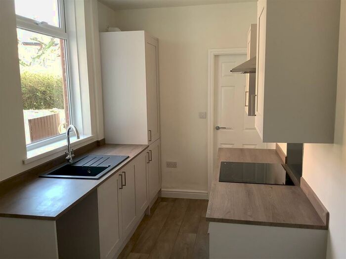 3 Bedroom Terraced House To Rent In Connaught Road, Preston, PR1