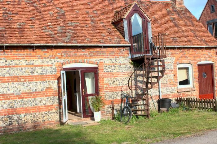 1 Bedroom Flat To Rent In The Old Nursery, Oakhill, Froxfield, ., SN8