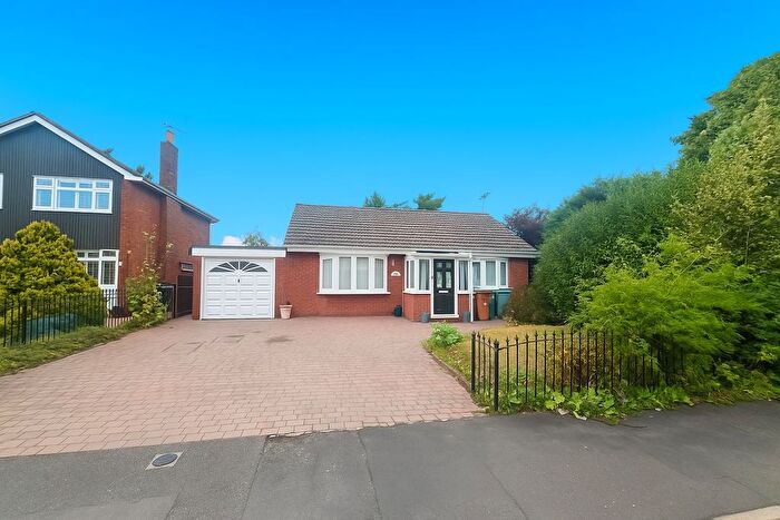 3 Bedroom Detached Bungalow For Sale In Elm Road, Middlewich, CW10