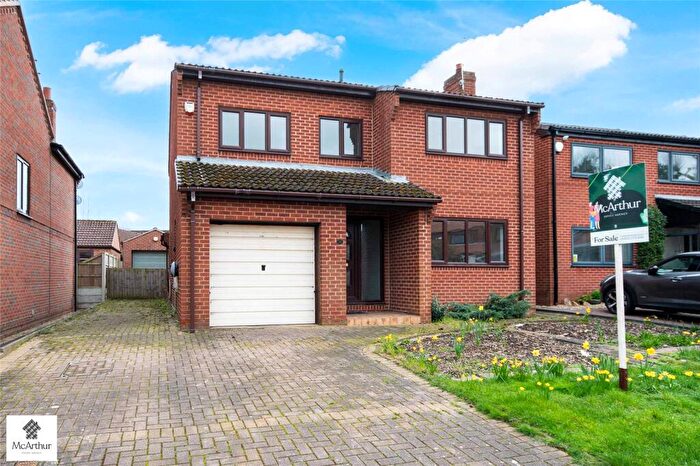4 Bedroom Detached House For Sale In Ryton Close, Blyth, Nottinghamshire, S81