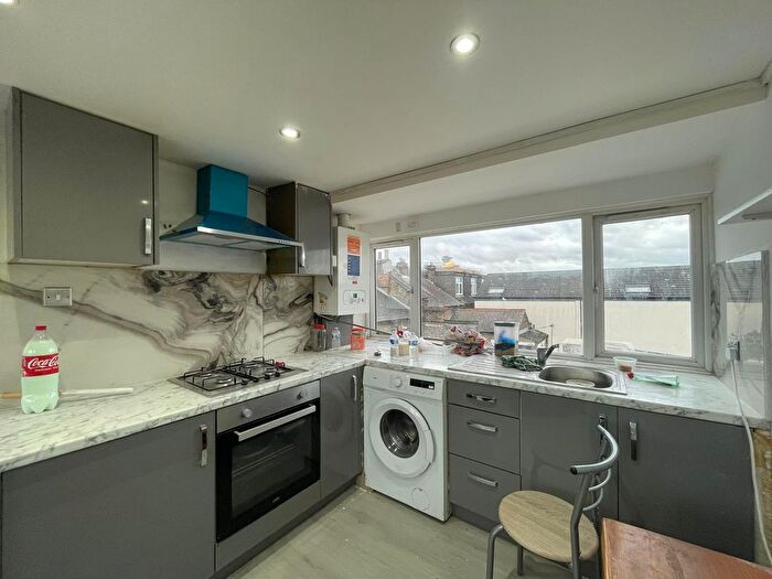 Studio To Rent In Southall, UB2