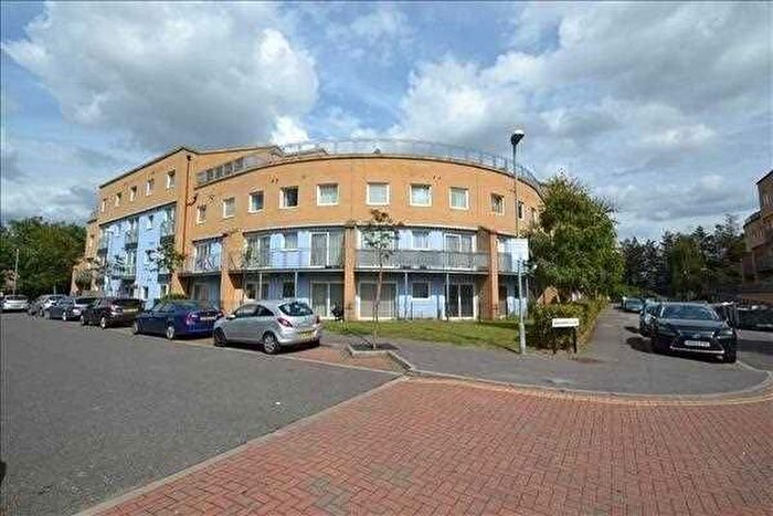 Studio To Rent In Wooldridge Close, Feltham, TW14