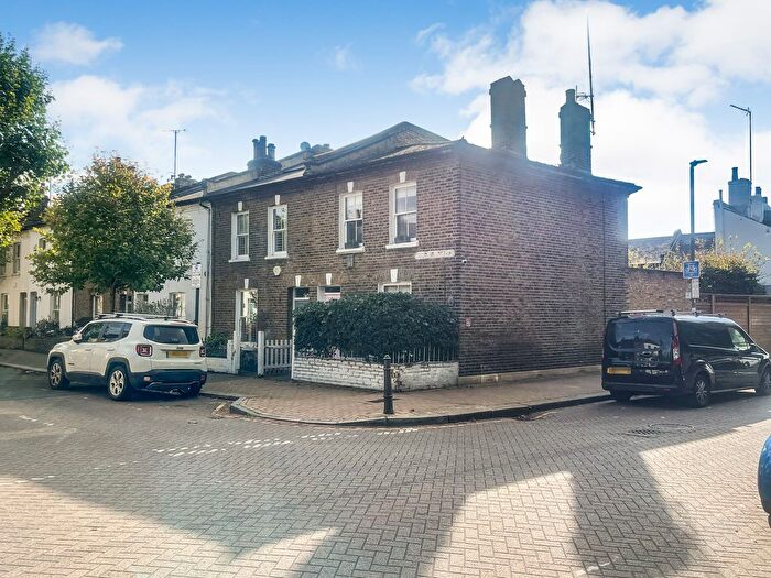 4 Bedroom Terraced House To Rent In Dalby Road, London, SW18