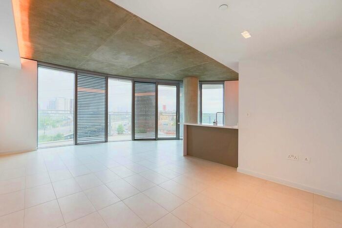 2 Bedroom Flat To Rent In Tidal Basin Road, Royal Victoria Dock, E16