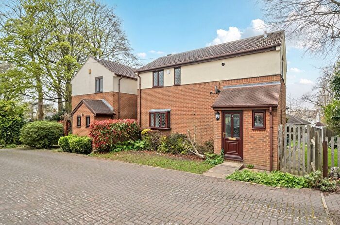 3 Bedroom Detached House For Sale In Wensley Avenue, Chapel Allerton, Leeds, LS7