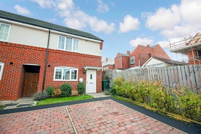 2 Bedroom Terraced House To Rent In Kirby Street, Mexborough, S64