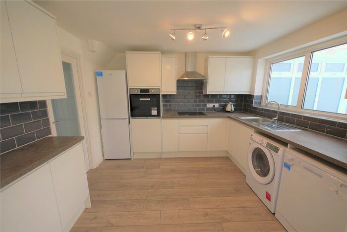 3 Bedroom Terraced House To Rent In Tomlyns Close, Hutton, Brentwood CM13