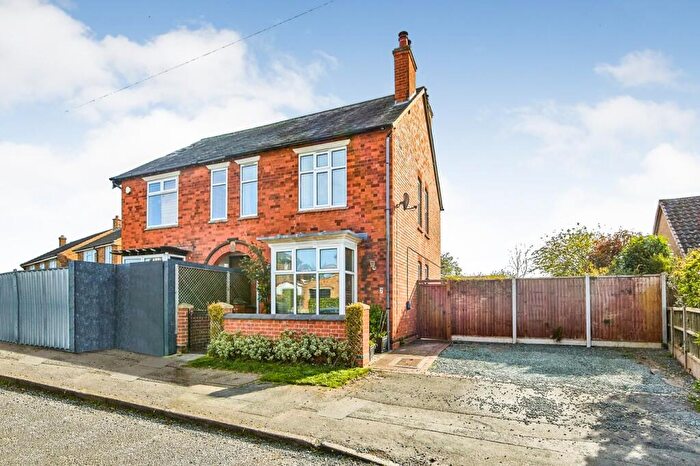 3 Bedroom Semi-Detached House For Sale In Broadhill Road, Kegworth, Derby, DE74
