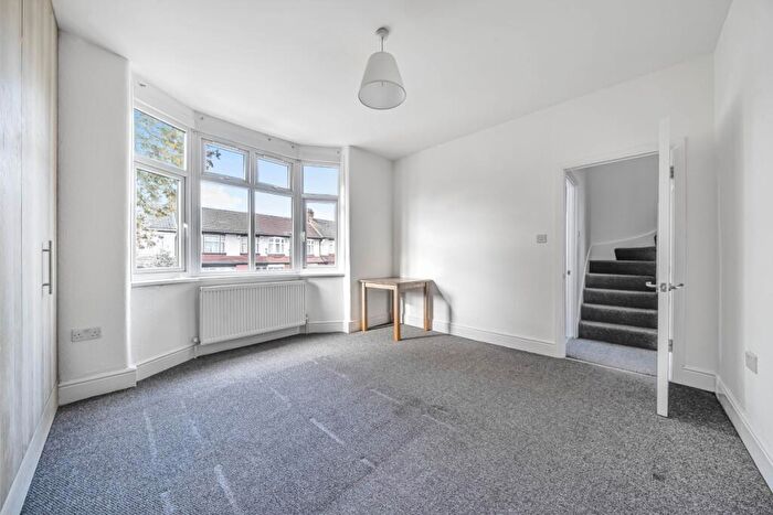 4 Bedroom House To Rent In Callard Avenue, London, N13