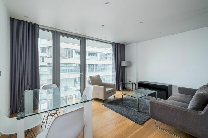 2 Bedroom Flat To Rent In Camley Street, London, N1C