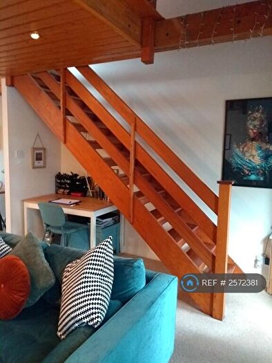 1 Bedroom Semi-Detached House To Rent In Silk Mill Approach, Leeds, LS16