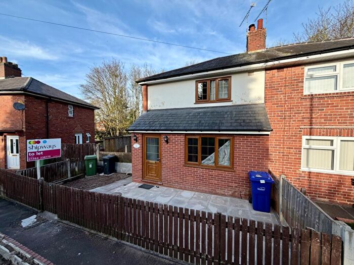 2 Bedroom Semi Detached House To Rent In Cornflower Crescent, Dudley, DY2