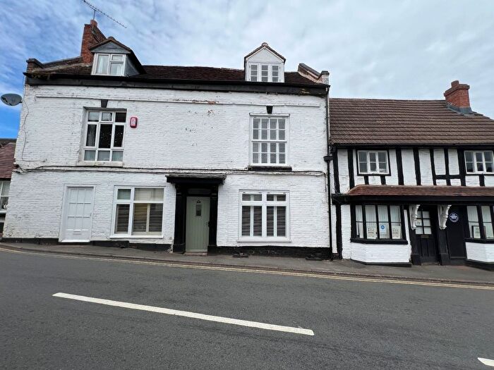 3 Bedroom Terraced House For Sale In The Square, Alvechurch, Birmingham, B48