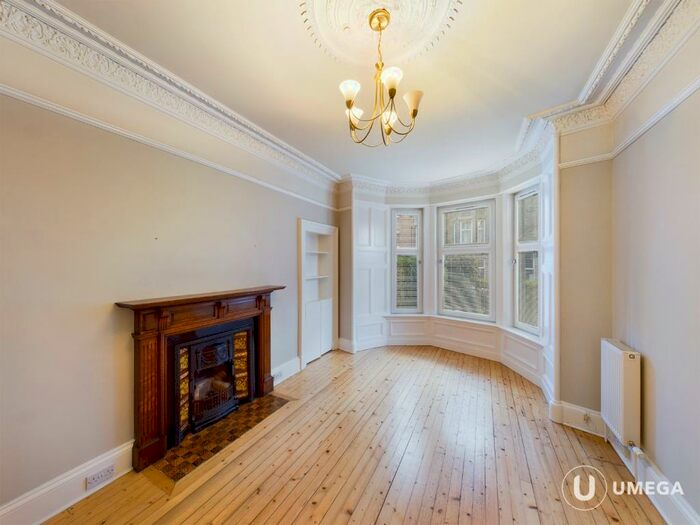 2 Bedroom Flat To Rent In Millar Crescent, Morningside, Edinburgh, EH10