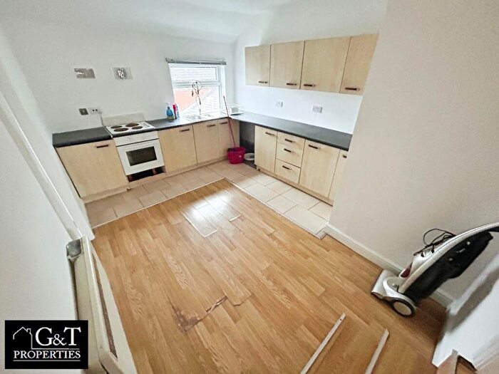 1 Bedroom Flat To Rent In High Street, Brierley Hill, DY5