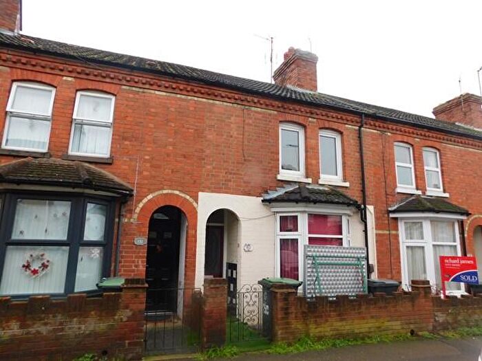 2 Bedroom Terraced House To Rent In Cromwell Road, Rushden, NN10