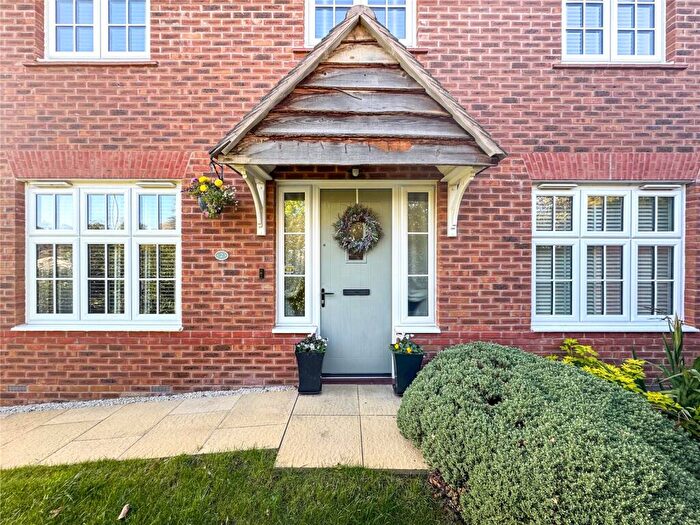 3 Bedroom Detached House For Sale In Rawson Drive, Wigston, Leicestershire, LE18