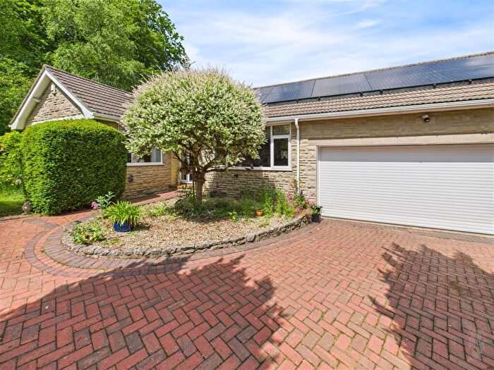 4 Bedroom Detached Bungalow For Sale In Station Road, Blagdon, BS40