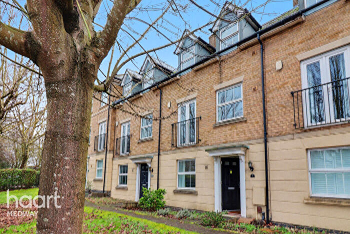 4 Bedroom Terraced House For Sale In Rotary Gardens, Gillingham, ME7