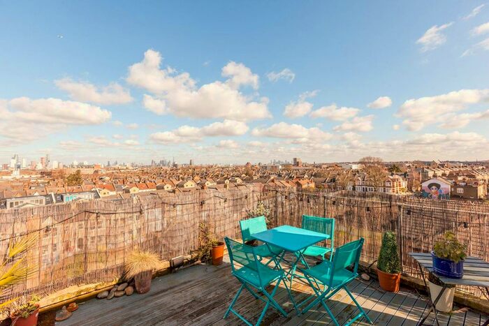 2 Bedroom Flat To Rent In Park Lofts, Brixton, London, SW2