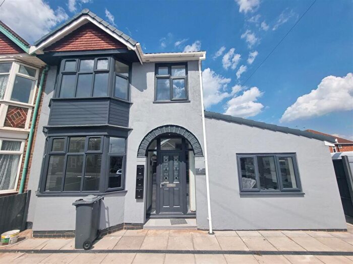 1 Bedroom Flat To Rent In Woodbridge Road, Belgrave, Leicester, LE4