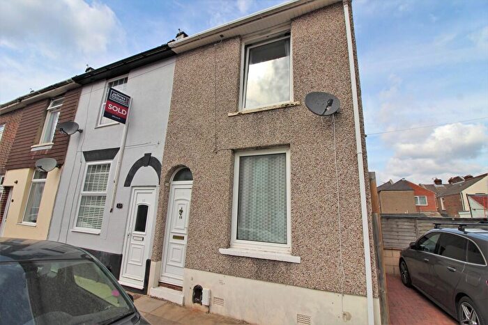 2 Bedroom End Of Terrace House For Sale In Jersey Road, Buckland, PO2