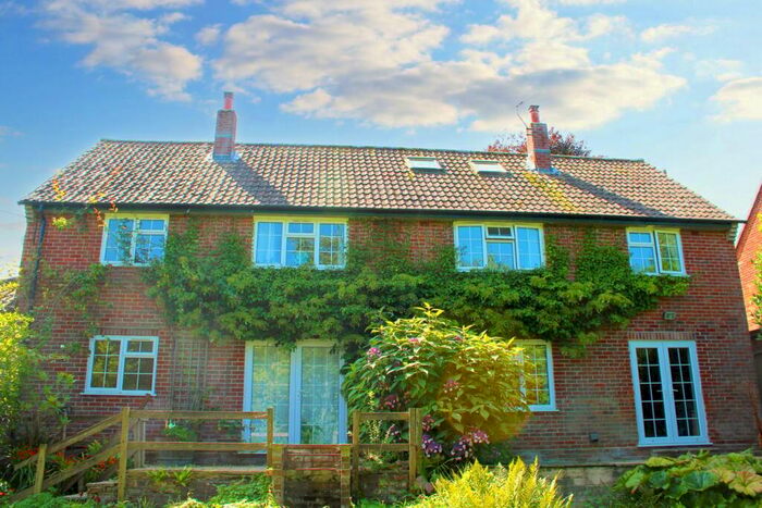 5 Bedroom Detached House For Sale In North Cadbury, Castle Cary, Yeovil, BA22