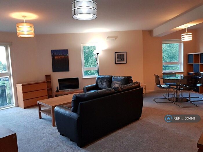 2 Bedroom Flat To Rent In West Cotton Close, Northampton, NN4