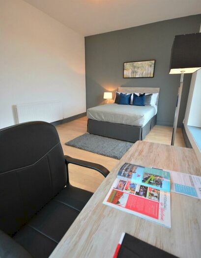 4 Bedroom Flat To Rent In Calvert Terrace, Mount Pleasant, Swansea, SA1
