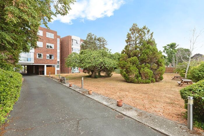 1 Bedroom Flat For Sale In Hayne Road, Beckenham, BR3