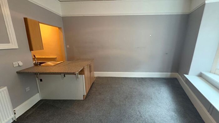 1 Bedroom Flat To Rent In High Street, Ilfracombe, EX34